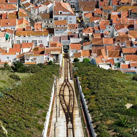 Quintinha Vale Dos Pinheiros * Λεϊρία